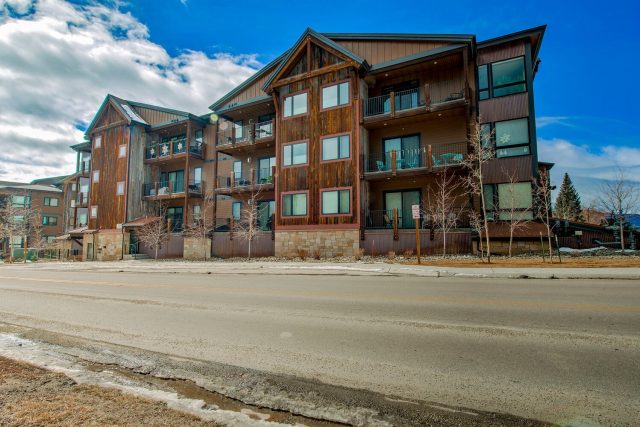 235 E La Bonte Street 108 photo 7