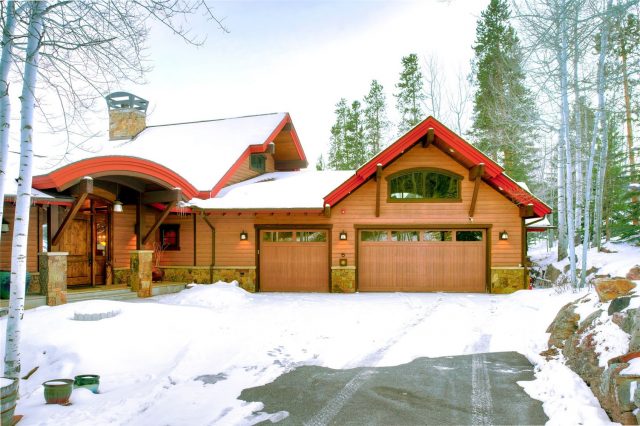 Home in Eagles Nest Golf Course Sub, Silverthorne, CO — photo 5 (MLS S1066388)