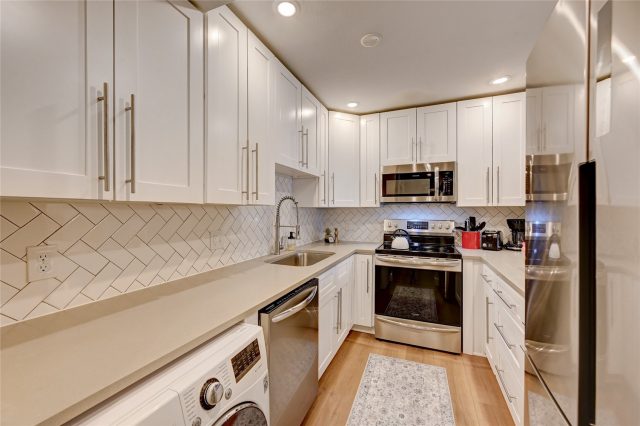 110 S Park Avenue 124 photo 9
