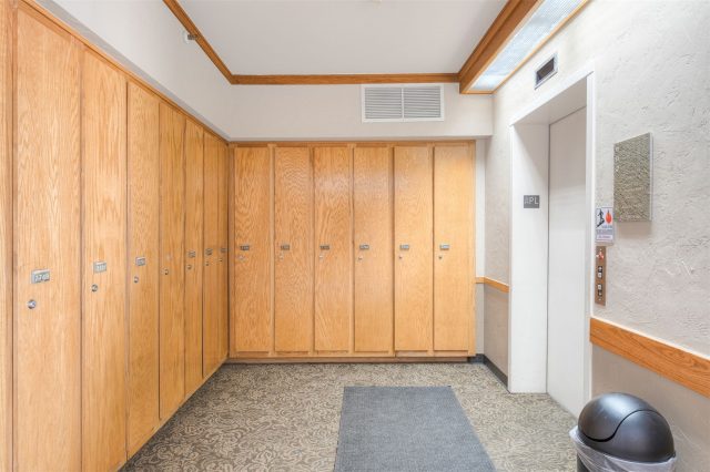 1211 W Keystone Road 2766 photo 14