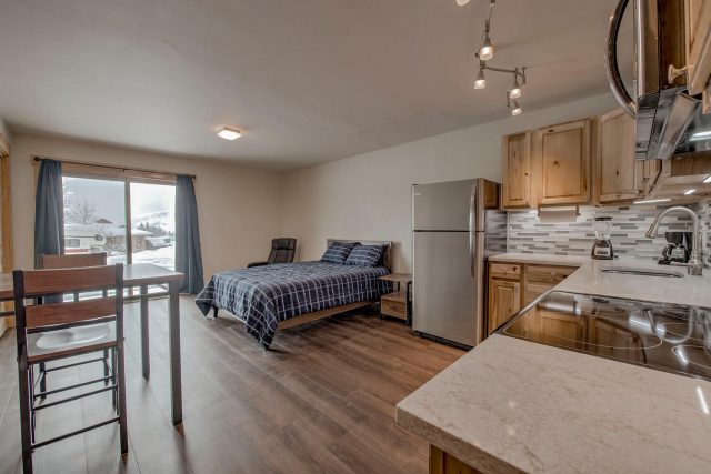 Condo in Dillon Valley East Condo, Dillon, CO — photo 1 (MLS S1067427)