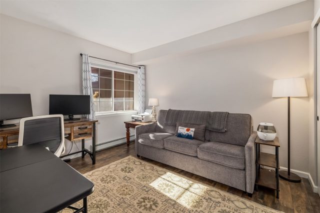 253 Pelican Circle 1604 photo 16