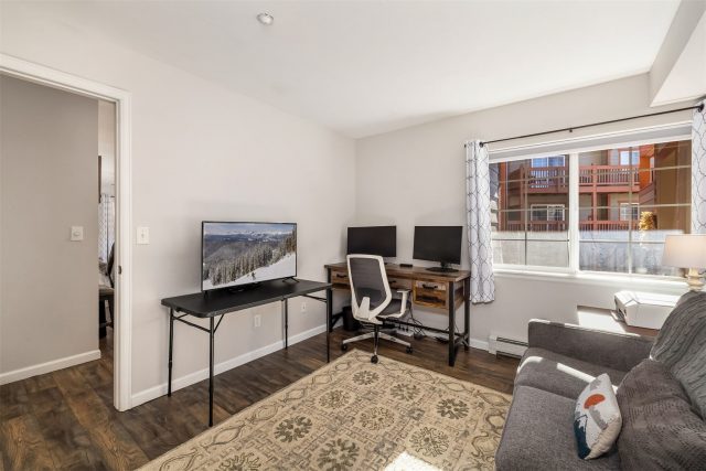 253 Pelican Circle 1604 photo 18