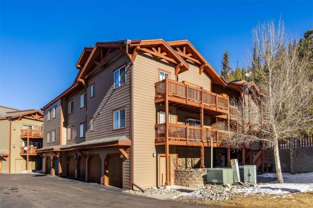 253 Pelican Circle 1604 photo 24