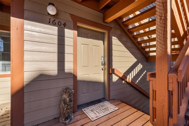 253 Pelican Circle 1604 photo 28