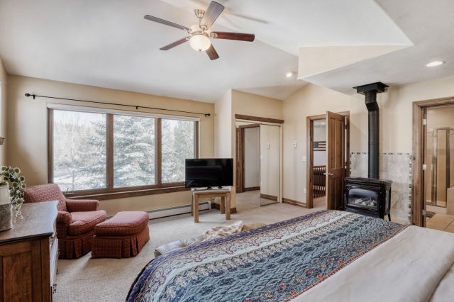15 Chestnut Lane 15 photo 17