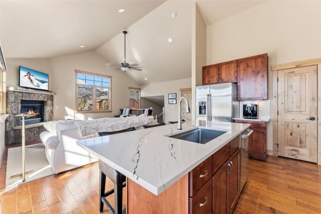 52 Spinner Place photo 13