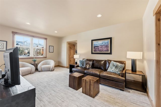 52 Spinner Place photo 19