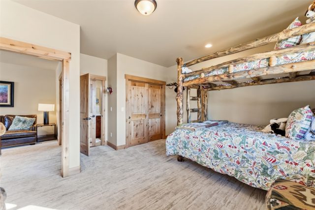 52 Spinner Place photo 24