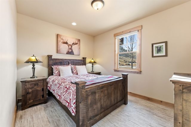 52 Spinner Place photo 26