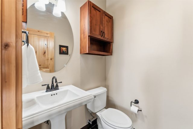 52 Spinner Place photo 8
