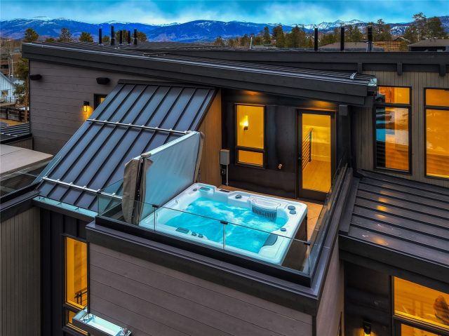 Duplex in Chalets On 2nd, Frisco, CO — photo 4 (MLS S1067495)