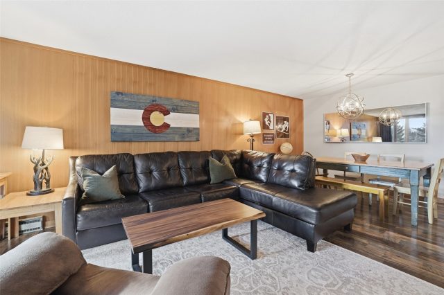 21700 Us Highway 6 2015 photo 12