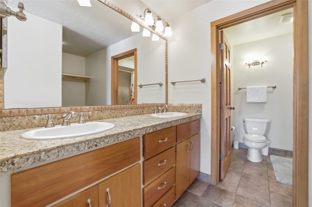 21700 Us Highway 6 2015 photo 40