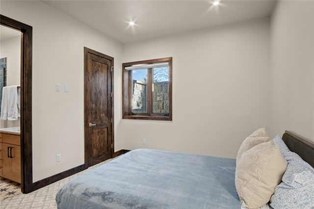 110 Windflower Lane photo 40