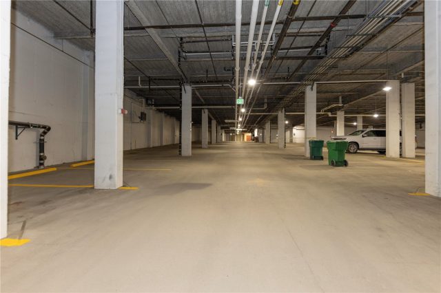 20 Hunki Dori Court 2302 photo 19