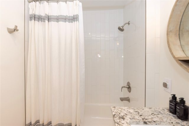 20 Hunki Dori Court 2302 photo 9
