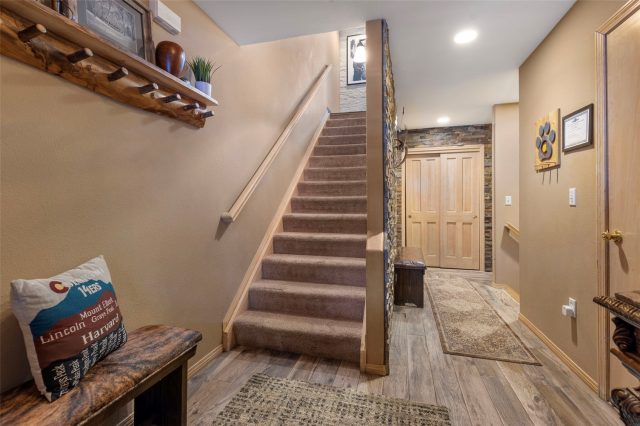 14 Larson Lane B photo 16