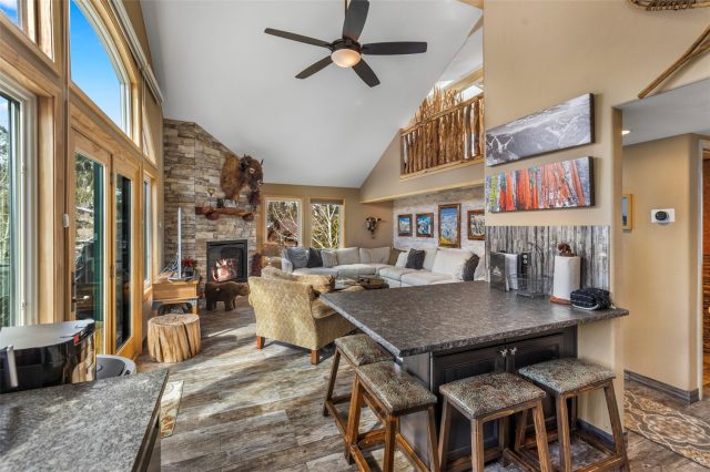 14 Larson Lane B photo 8