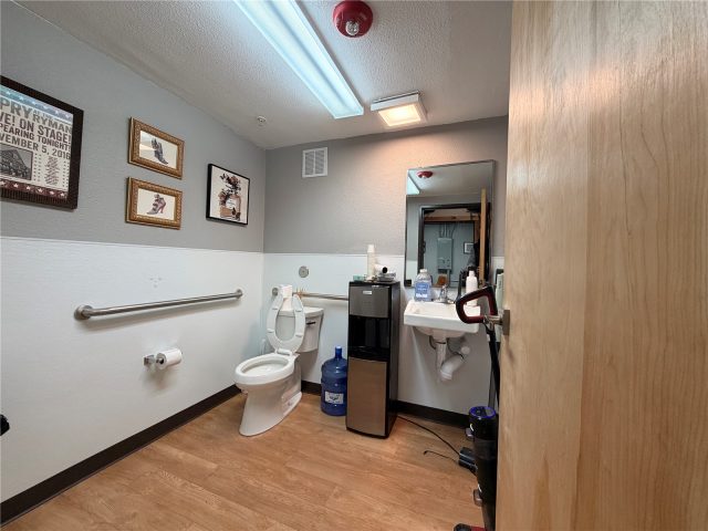 505 S Main Street B4 photo 10