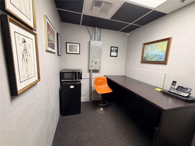 505 S Main Street B4 photo 8