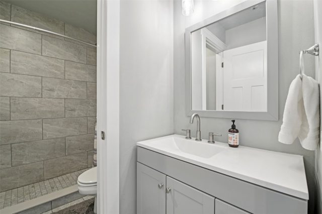 100 S Park Avenue W307 photo 12