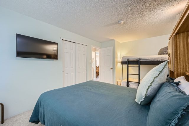 412 S Main Street 215 photo 18