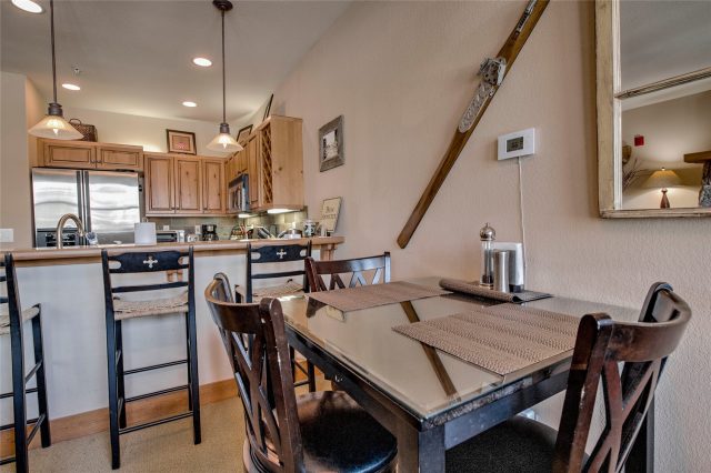 Condo in Elk Run Villas Condo, Keystone — photo 4 Condo in Elk Run Villas Condo, Keystone, CO — photo 4 (MLS S1067583)