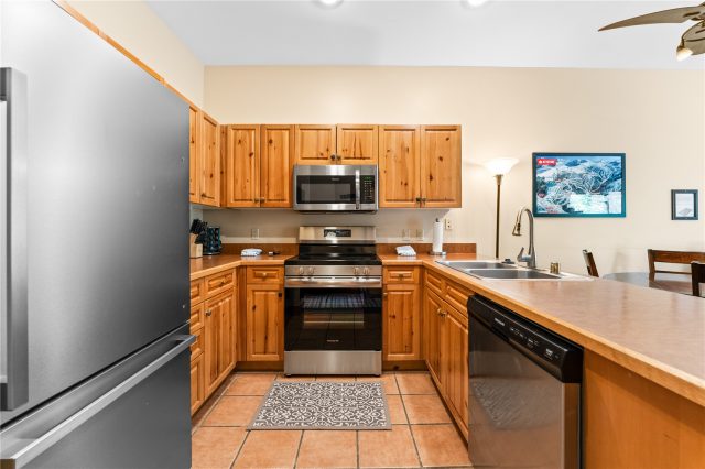 Condo in Expedition Station, Keystone, CO — photo 6 (MLS S1067603)