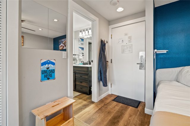 Condo in Liftside Condo, Breckenridge, CO — photo 6 (MLS S1067607)
