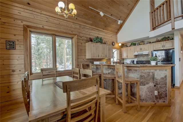 146 Protector Place photo 13