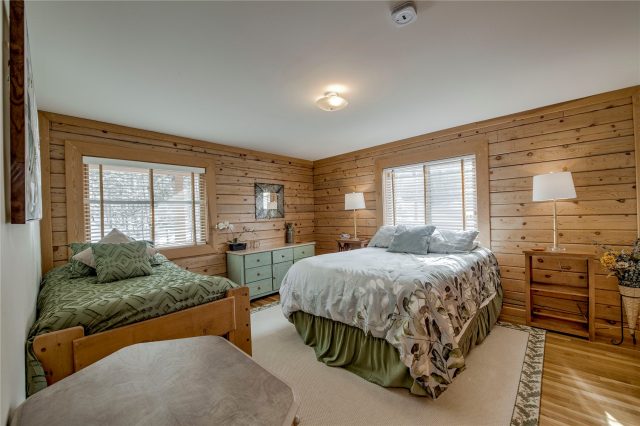 146 Protector Place photo 18