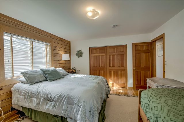 146 Protector Place photo 19