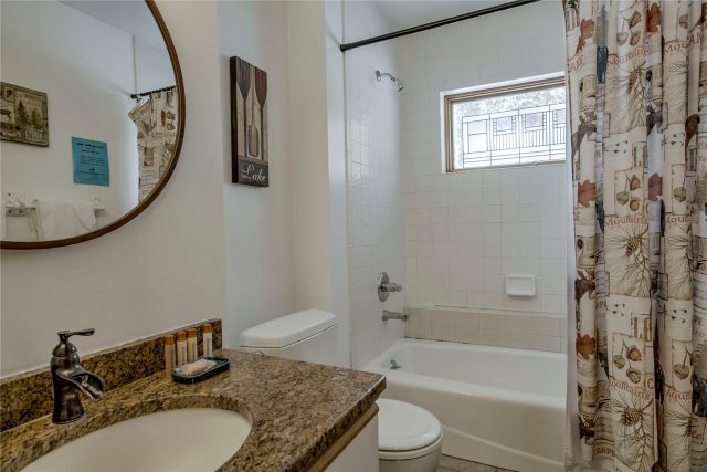 146 Protector Place photo 27