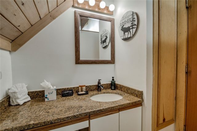 146 Protector Place photo 35