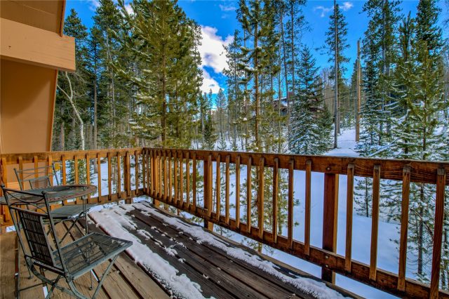 146 Protector Place photo 36