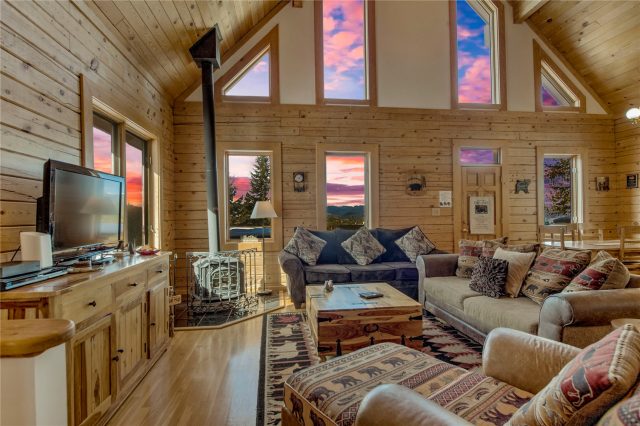 Home in Peak Seven West Sub, Breckenridge, CO — photo 3 (MLS S1067614)