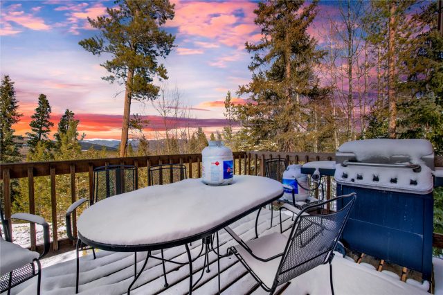 146 Protector Place photo 43