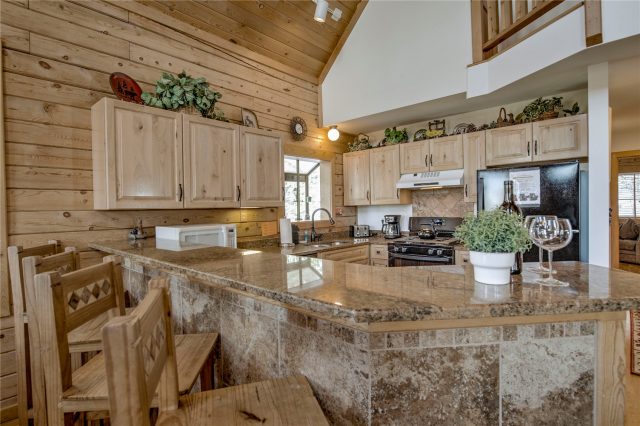Home in Peak Seven West Sub, Breckenridge, CO — photo 6 (MLS S1067614)