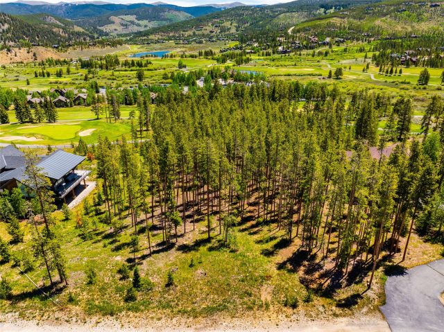 2208 Highlands Drive photo 8
