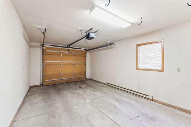 454 Ensign Drive B photo 24
