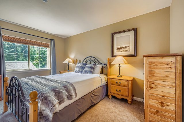 233 Pelican Circle 1501 photo 12