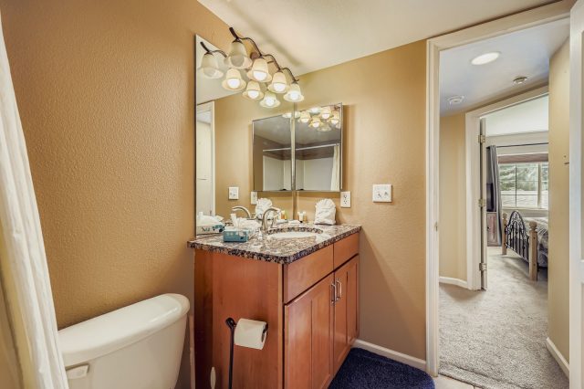 233 Pelican Circle 1501 photo 18