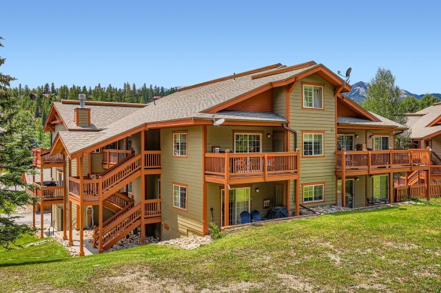 233 Pelican Circle 1501 photo 25