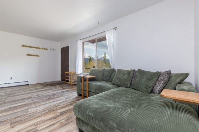 Condo in Dillon Valley Condo, Dillon, CO — photo 5 (MLS S1067649)