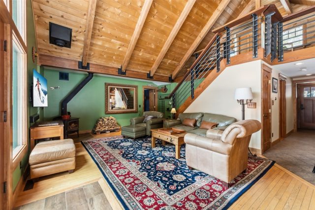 353 Blue River Road photo 11