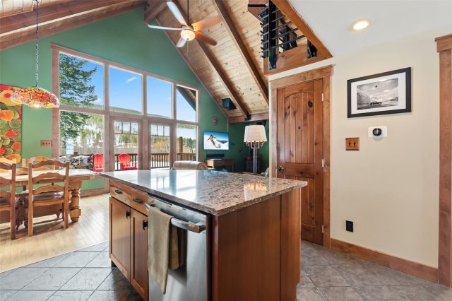 353 Blue River Road photo 16