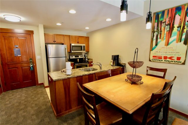 Condo in Copper One Lodge, Copper Mountain — photo 5 Condo in Copper One Lodge, Copper Mountain, CO — photo 5 (MLS S1067691)
