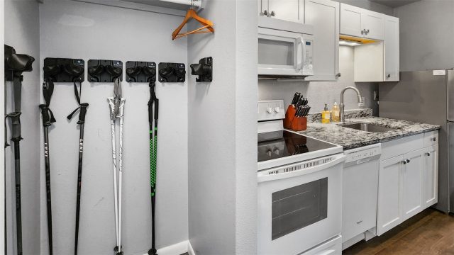 301 N French Street 305 photo 15