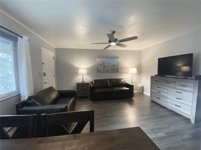 301 N French Street 305 photo 9